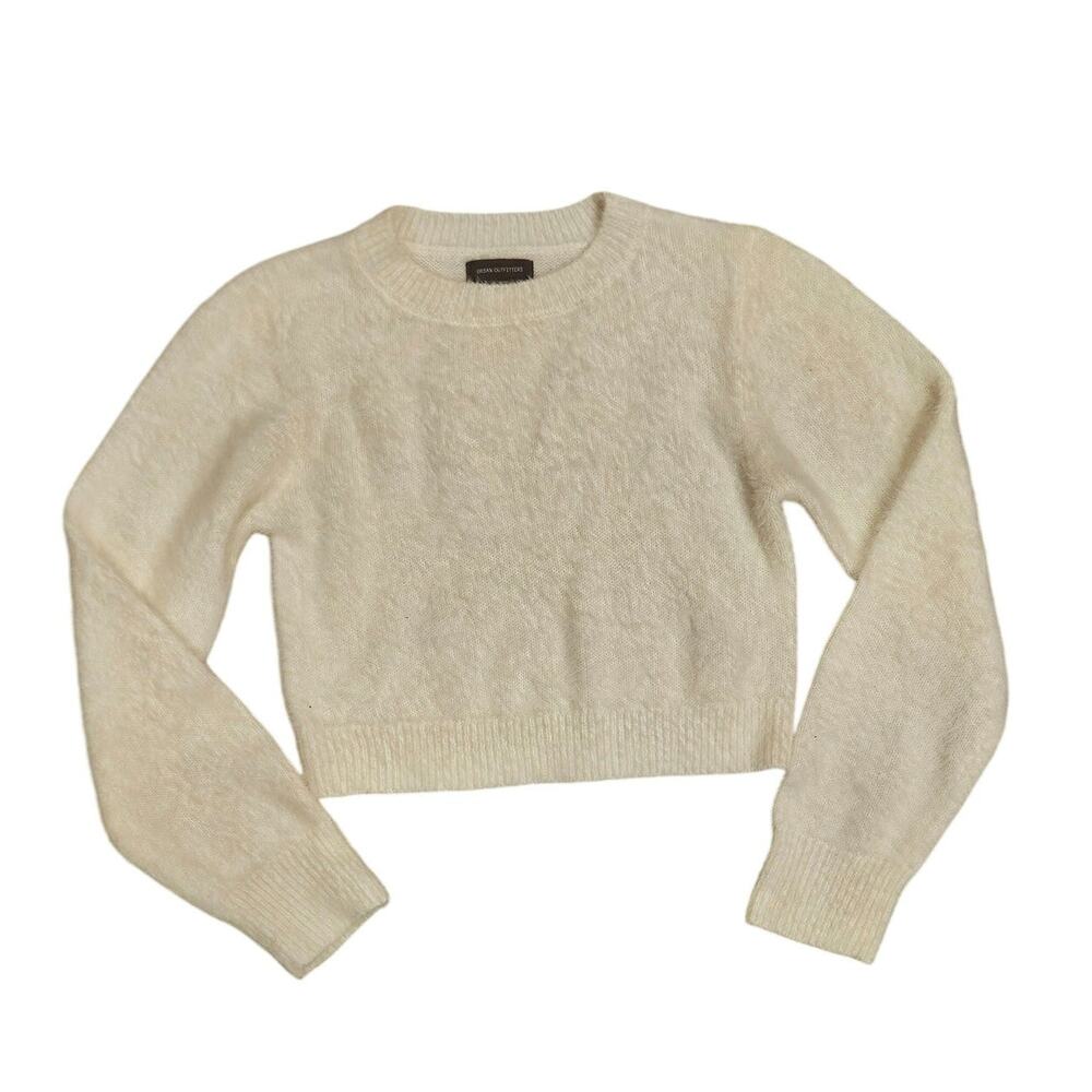 Urban Outfitters white fuzzy fluffy crop sweater large coastal coquette cozy